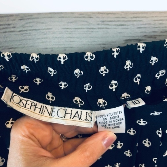 Vintage Josephine Chaus Crown Print Pleated Skirt Size 10 - Picture 8 of 14